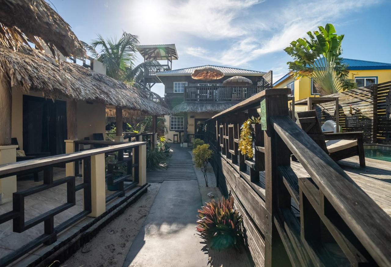 Caribbean Beach Cabanas Placencia Exterior photo